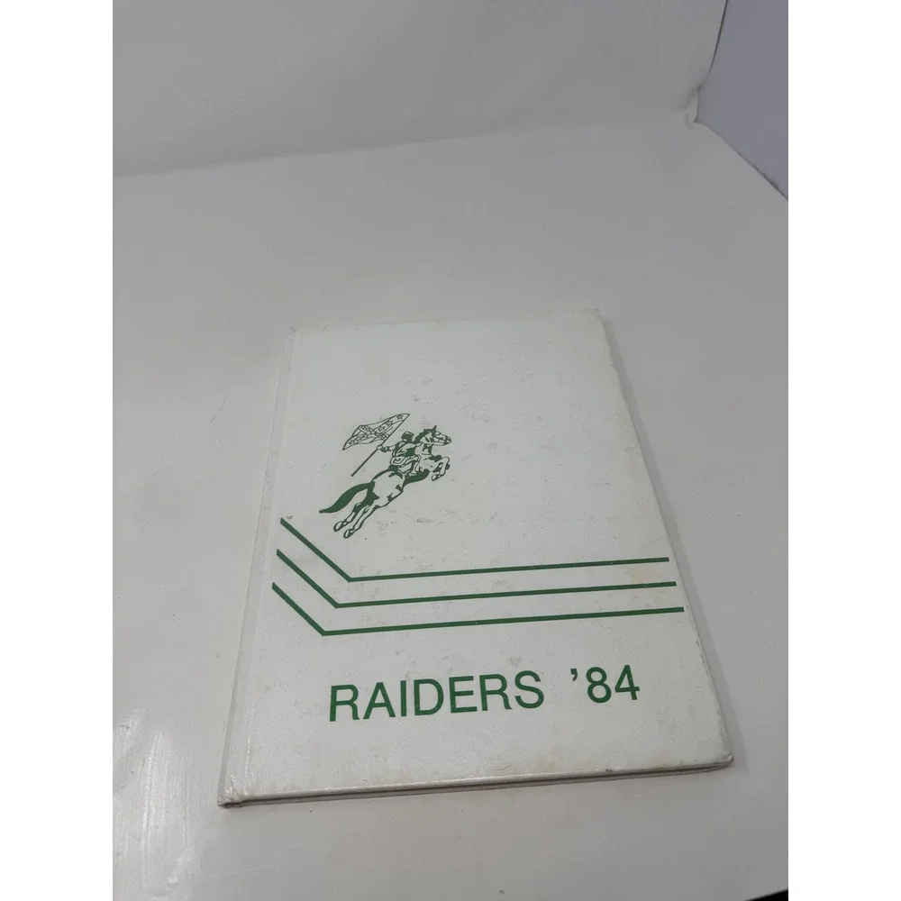 Vintage 1984 Rippon Middle School Yearbook Woodbridge Virginia Raiders 84 Annual
